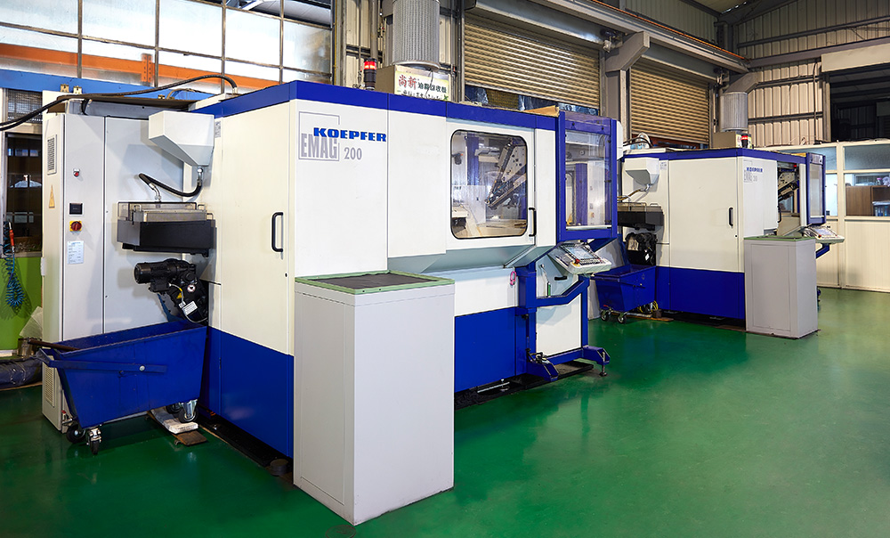 Gear Hobbing and Skiving Process Gear Hobbing and Skiving Process